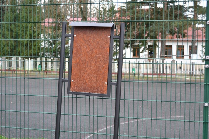 TB002